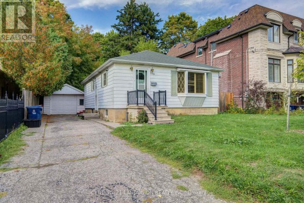 200 Elmhurst Avenue, Toronto, ON, photo 2