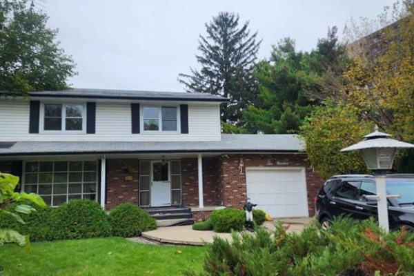 200 Genevieve Avenue, Windsor