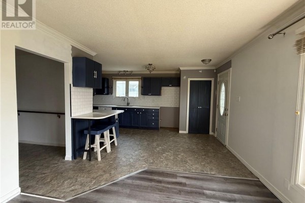 Recreational, Games room - 200 Hillside Drive South, Elliot Lake, ON P3A1N5 Photo 2