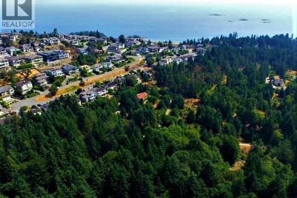 200 Linley Rd, Nanaimo, BC, photo 2