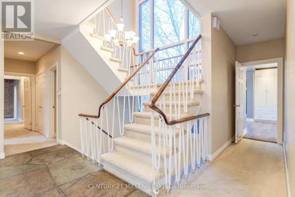 200 Main Street S, Brampton, ON, photo 3