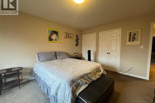 4pc Ensuite bath - 200 Maitland Street, Kitchener, ON N2R1Z1 Photo 2