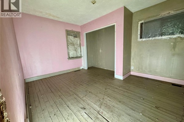 Bedroom - 200 Otter Street, Cut Knife, SK S0M0N0 Photo 4