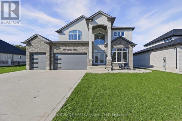 Residential for sale at 200 Snyders Avenue, Central Elgin, ON - MLS® uKtg4t