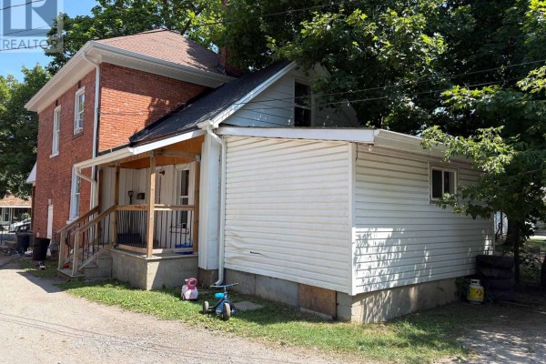 200 Talbot Street E, Aylmer, ON N5H1H7 Photo 3