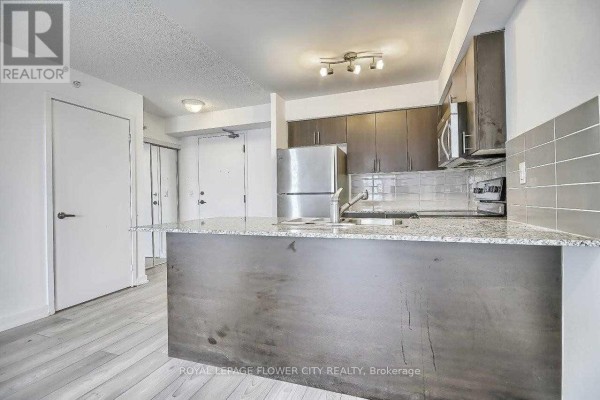 2002 - 1410 Dupont Street, Toronto, ON M6H0B6 Photo 5