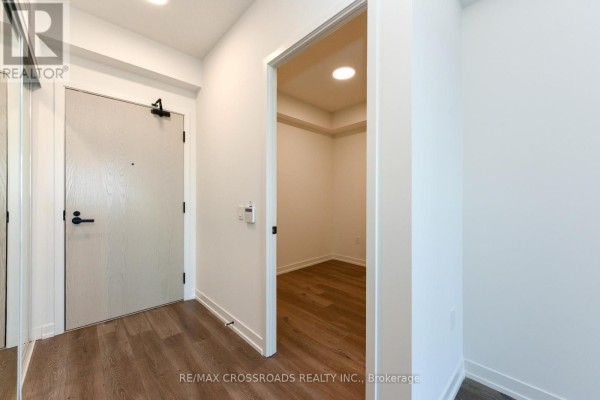 2003 - 225 Commerce Street, Vaughan, ON L4K0R1 Photo 5