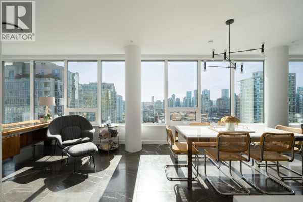 2004 885 Cambie Street, Vancouver, BC, photo 3