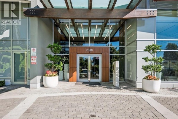2005 2388 Madison Avenue, Burnaby, BC V5C0K8 Photo 2