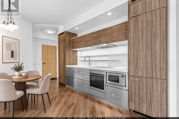 Primary Bedroom - 2006 - 45 Charles Street E, Toronto, ON M4Y0B8 Photo 4