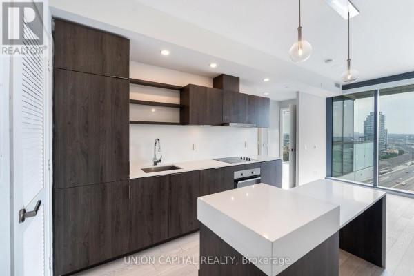 2007 - 16 Bonnycastle Street, Toronto, ON M5C0C9 Photo 4