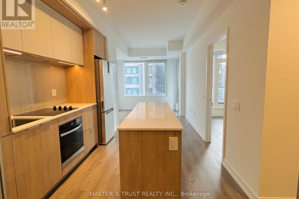 2007 - 395 Square One Drive, Mississauga, ON L5B0P6 Photo 3