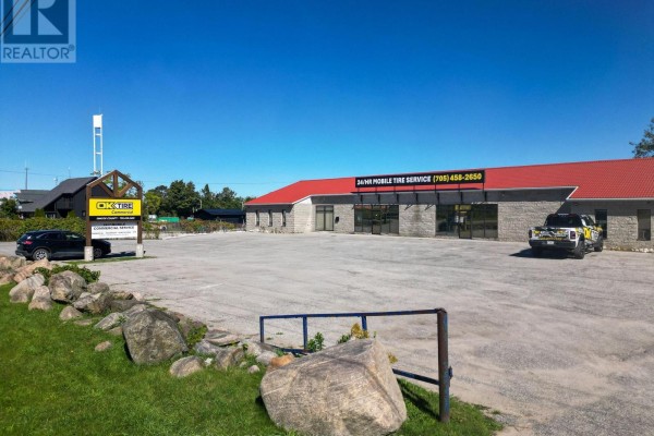 2007 Commerce Pk Drive, Innisfil, ON, photo 2