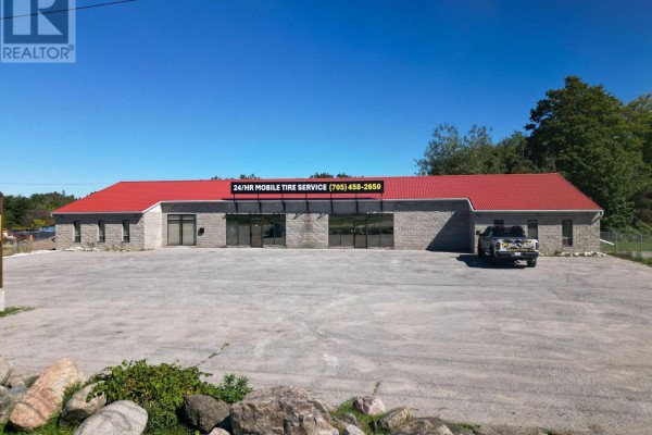 2007 Commerce Pk Drive, Innisfil, ON, photo 3