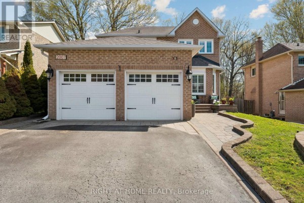 2007 Lynn Heights Drive, Pickering, ON, photo 2