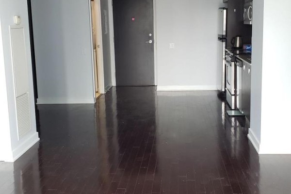 2008 - 33 Charles Street E, Toronto, ON M4Y1R9 Photo 3