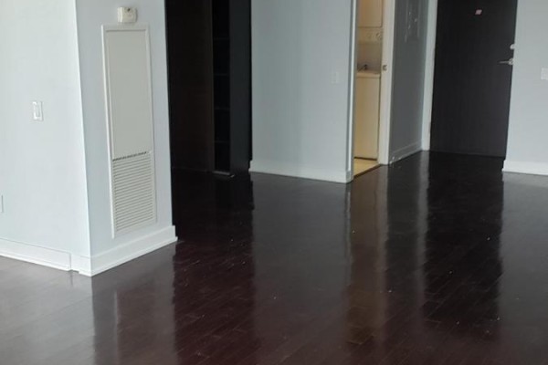 2008 - 33 Charles Street E, Toronto, ON M4Y1R9 Photo 5