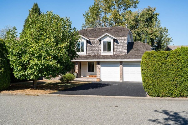 20087 50a Avenue, Langley, BC V3A7H8 Photo 3
