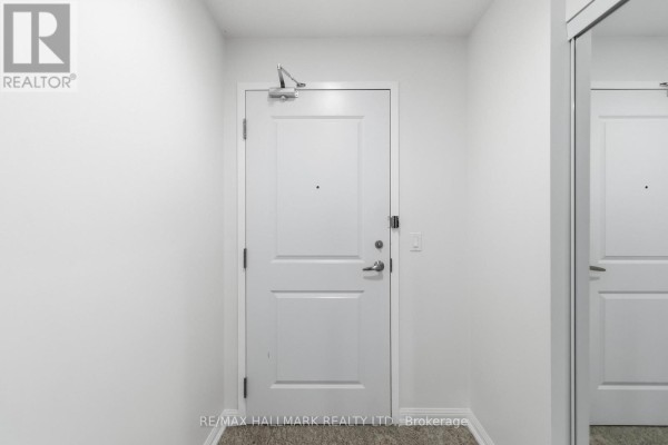 2009 - 21 Grand Magazine Street, Toronto, ON M5V1B5 Photo 5
