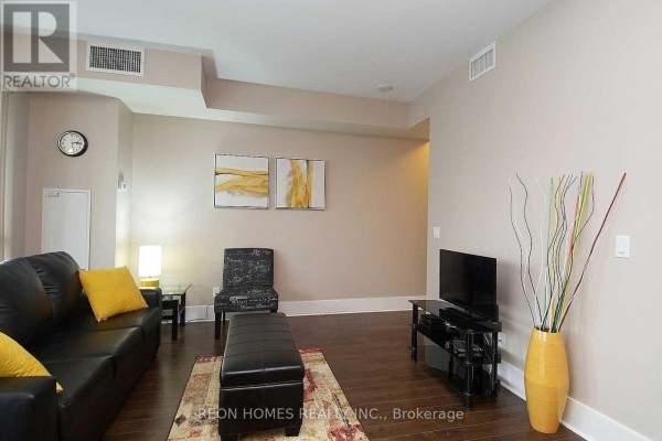 2009 - 300 Front Street, Toronto, ON, photo 2