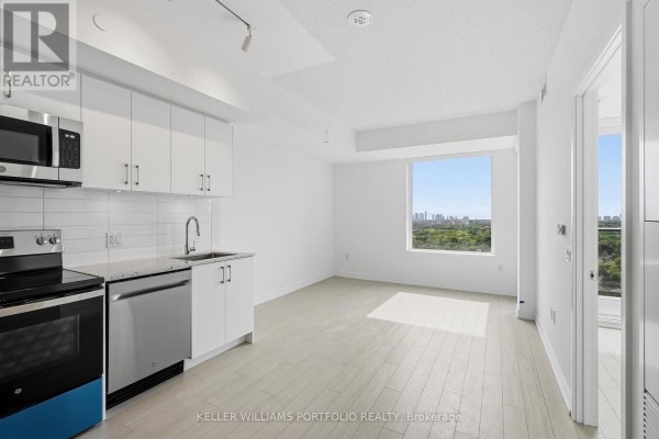 2009 - 4010 Eglinton Avenue W, Toronto, ON M9A0G5 Photo 4