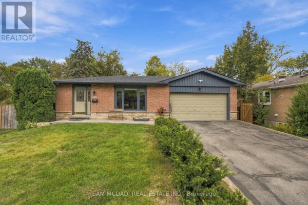 2009 Delaney Drive, Mississauga