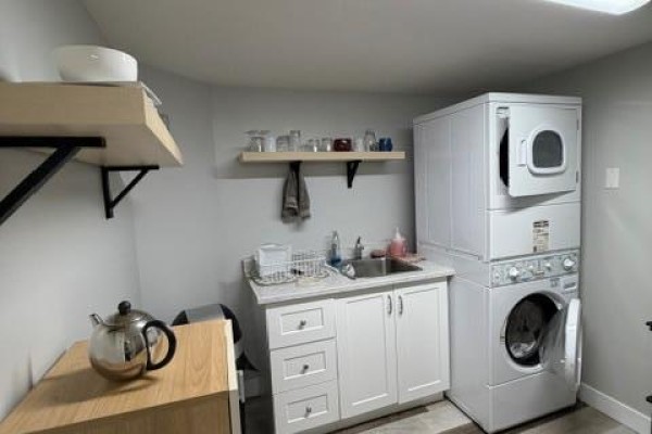 2009 Enterprise Way Unit# E, Kelowna, BC, photo 3