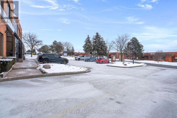 #200h - 141 Brunel Road, Mississauga, ON L4Z1X3 Photo 2