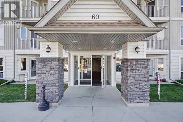 201, 60 Jacobs Close, Red Deer, AB, photo 3