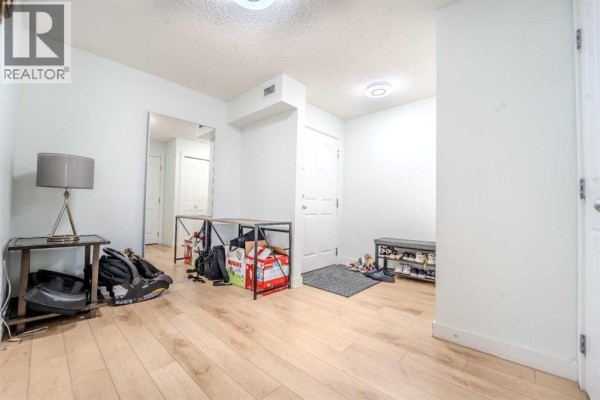 Dining room - 201, 7180 80 Avenue Ne, Calgary, AB T3J0N6 Photo 5