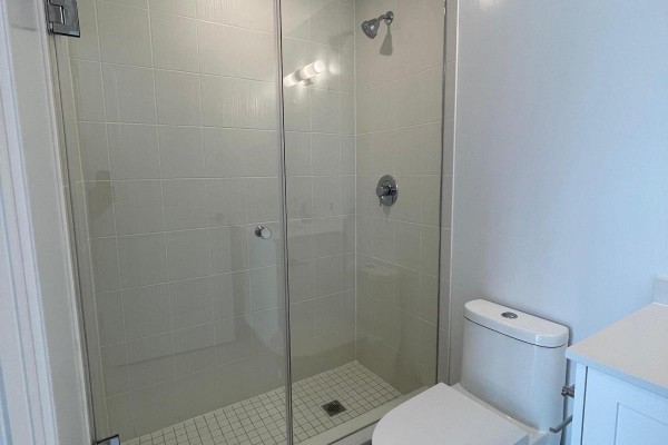 Bedroom 2 - 201 - 10 Gatineau Drive, Vaughan, ON L4J8H5 Photo 5
