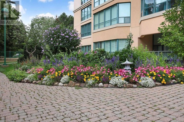 201 - 100 Millside Drive, Milton, ON L9T5E2 Photo 4