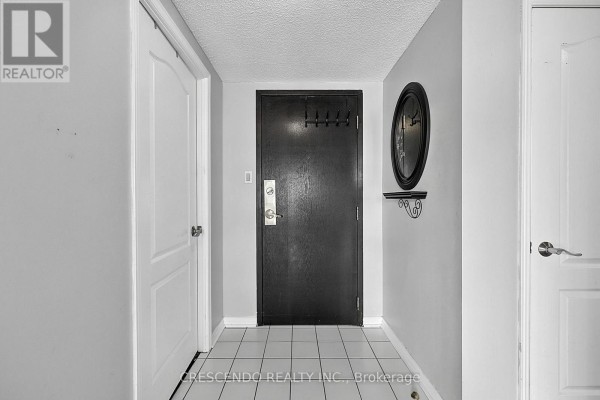 201 - 100 Millside Drive, Milton, ON L9T5E2 Photo 5