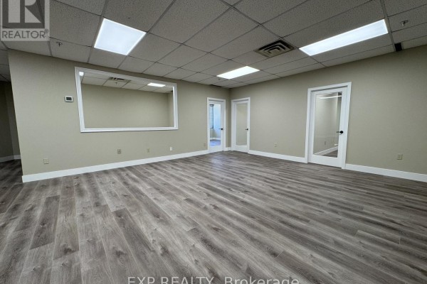 201 - 101 Cherryhill Boulevard, London North, ON, photo 3