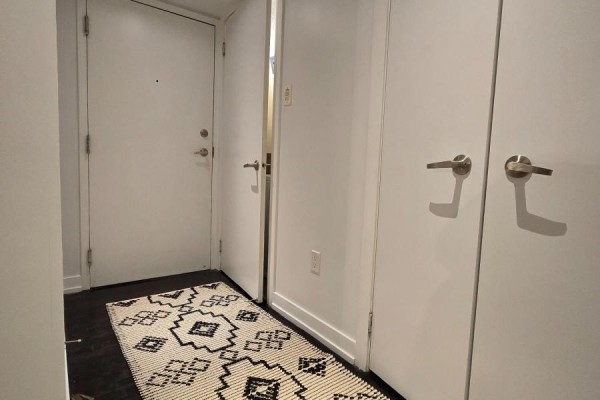 Primary Bedroom - 201 - 1100 Lansdowne Avenue, Toronto, ON M6H4K1 Photo 3
