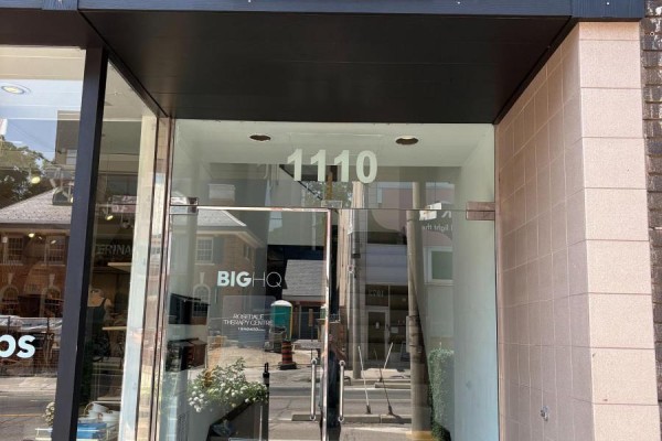 201 - 1110 Yonge Street, Toronto, ON M4W2L6 Photo 3