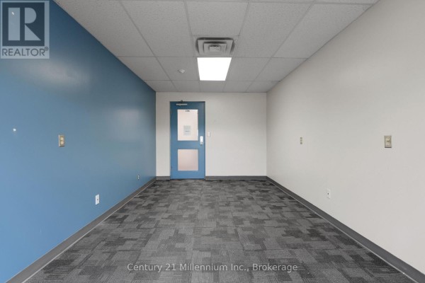 201 - 1717 2nd Avenue E, Owen Sound, ON N4K1Y9 Photo 3