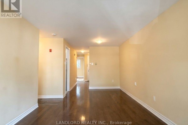 201 - 176 Howland Avenue, Toronto, ON M5R3B6 Photo 5