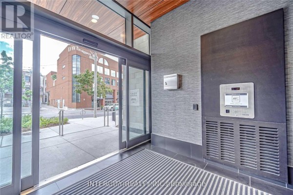 Den - 201 - 181 Bedford Road, Toronto, ON M5R0C2 Photo 5