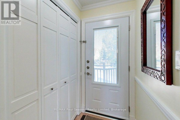 Bedroom - 201 - 184 Snowbridge Way, Blue Mountains, ON L9Y0V1 Photo 5