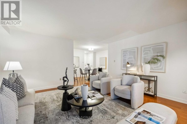 Storage - 201 - 212 St. George Street, Toronto, ON M5R2N5 Photo 5