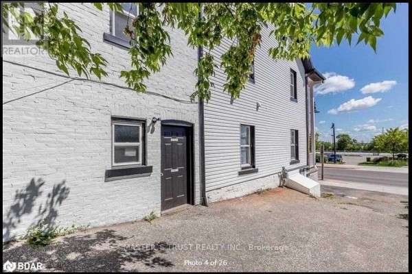 201 - 27 Front Street N, Orillia, ON, photo 2