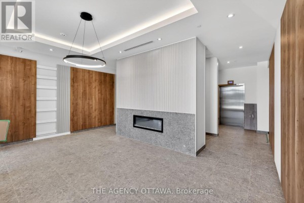 Dining room - 201 - 3085 Riverside Drive, Ottawa, ON K1V9R2 Photo 3