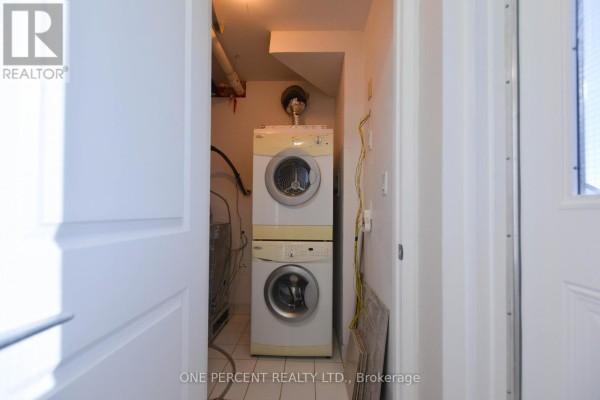 Primary Bedroom - 201 - 320 John Street, Markham, ON L3T0B1 Photo 4