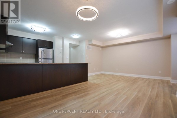 Bedroom 2 - 201 - 320 John Street, Markham, ON L3T0B1 Photo 5