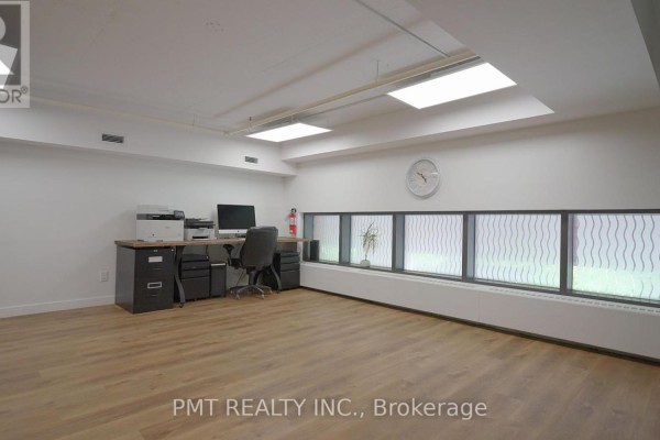 201 - 36 Via Bagnato, Toronto, ON M6A0B7 Photo 3