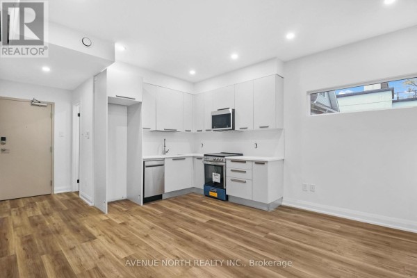 201 - 436 Athlone Avenue, Ottawa, ON K1Z5M7 Photo 3
