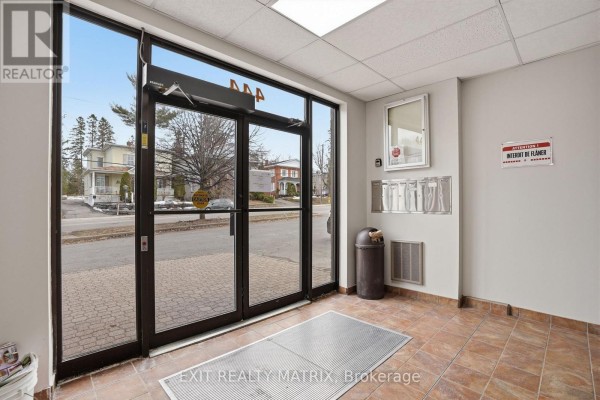 201 - 444 Mc Gill Street, Hawkesbury, ON K6A1R2 Photo 4