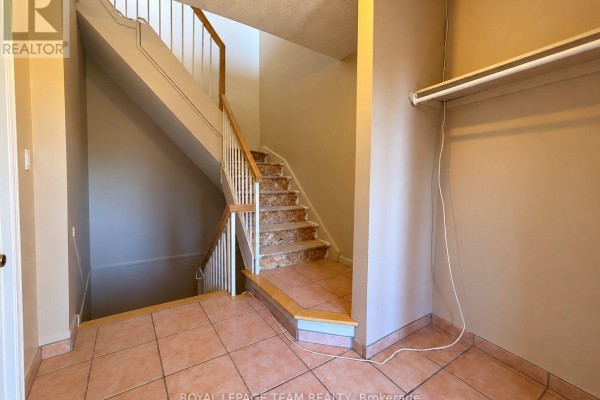 Other - 201 - 455 Canteval Terrace, Ottawa, ON K4A2C5 Photo 3