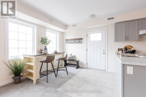 201 - 48 Maple Avenue, Asphodel Norwood, ON, photo 2